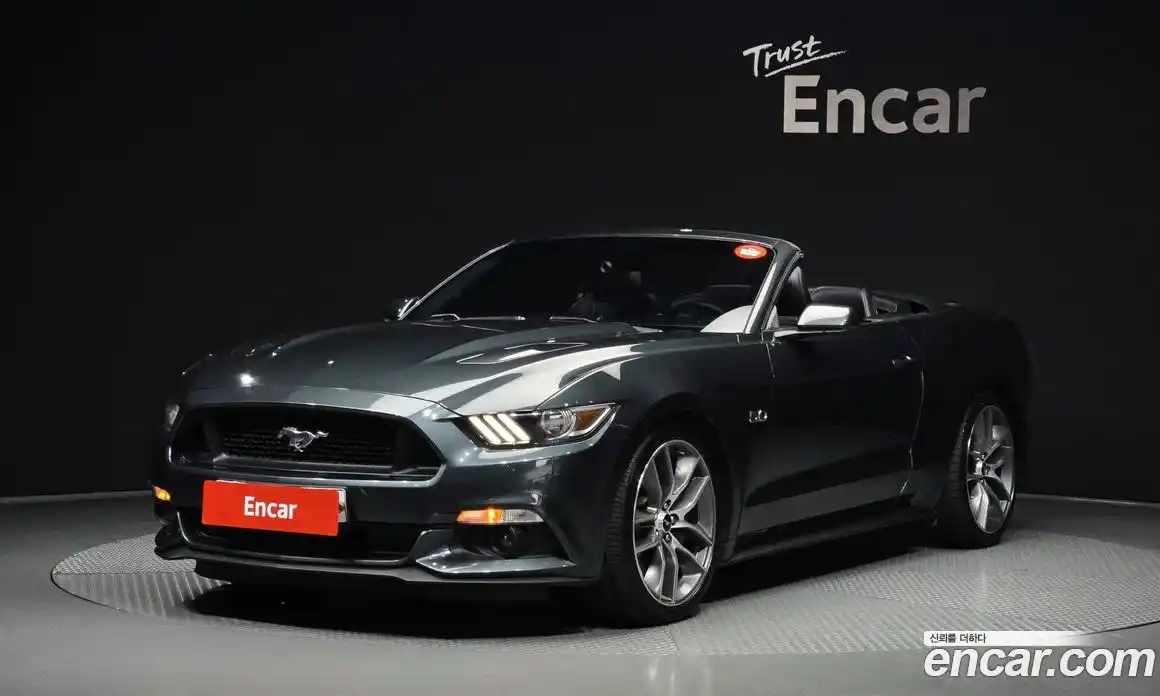 Ford Mustang 2016 5.0 автомат (гидро), фото 1