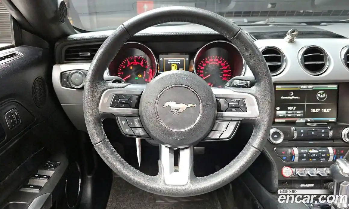 Ford Mustang 2016 5.0 автомат (гидро), фото 13