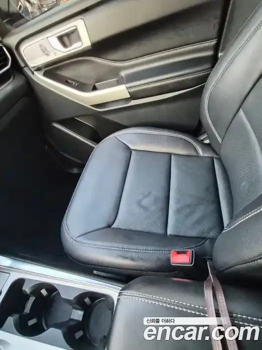 Ford Explorer 2021 2.3 автомат (гидро), фото 19