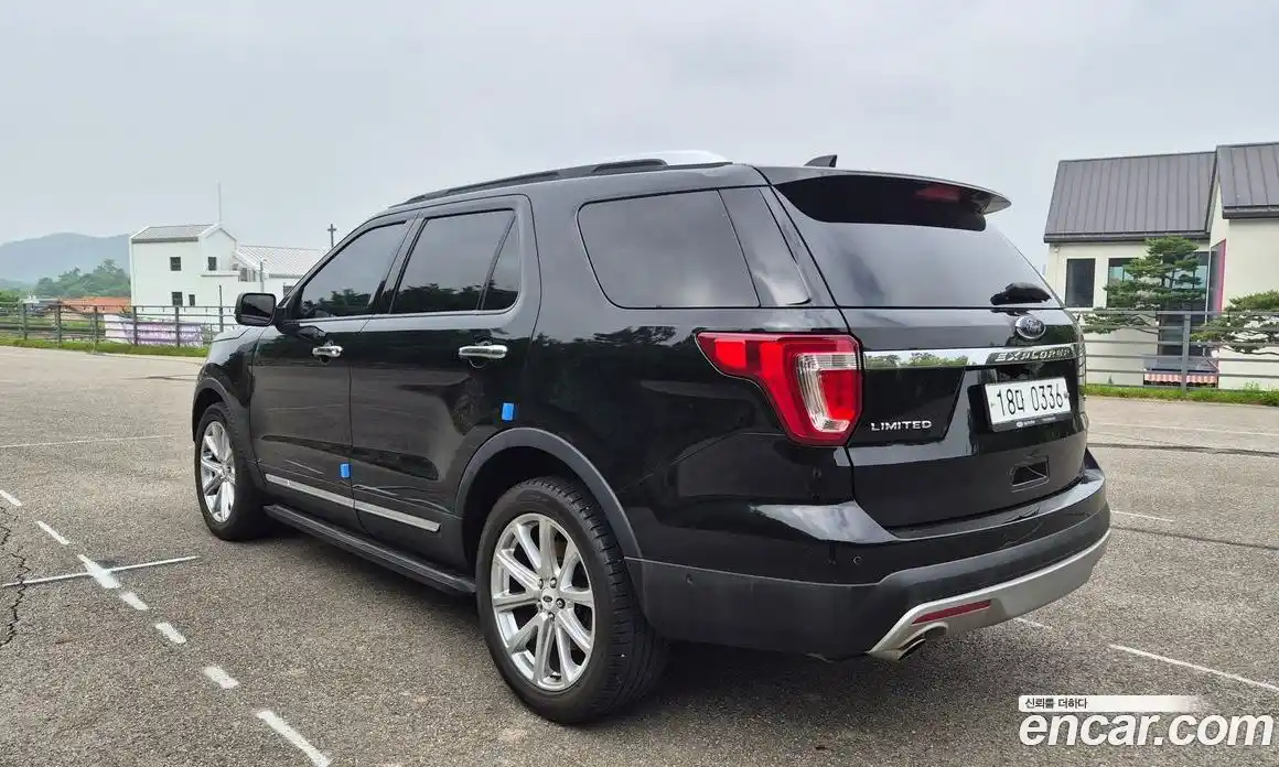 Ford Explorer 2016 2.3 автомат (гидро), фото 4