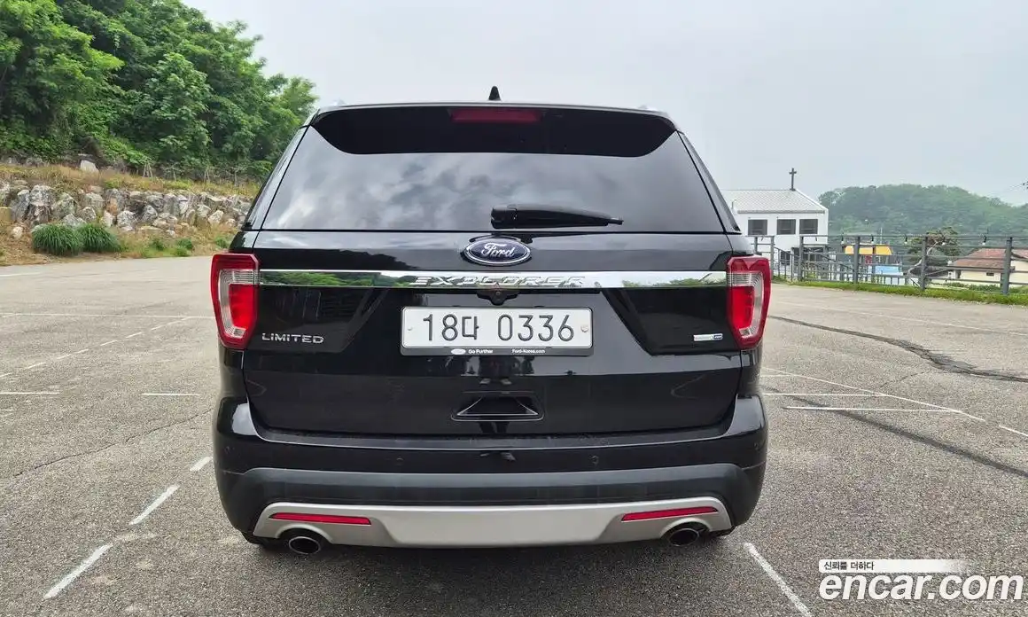Ford Explorer 2016 2.3 автомат (гидро), фото 5