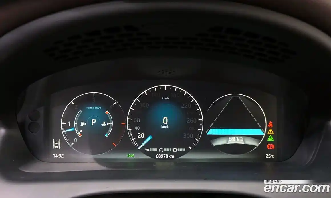 Jaguar XJ 2018 3.0 автомат (гидро), фото 11 Jaguar XJ 2018 3.0 автомат (гидро), фото 11