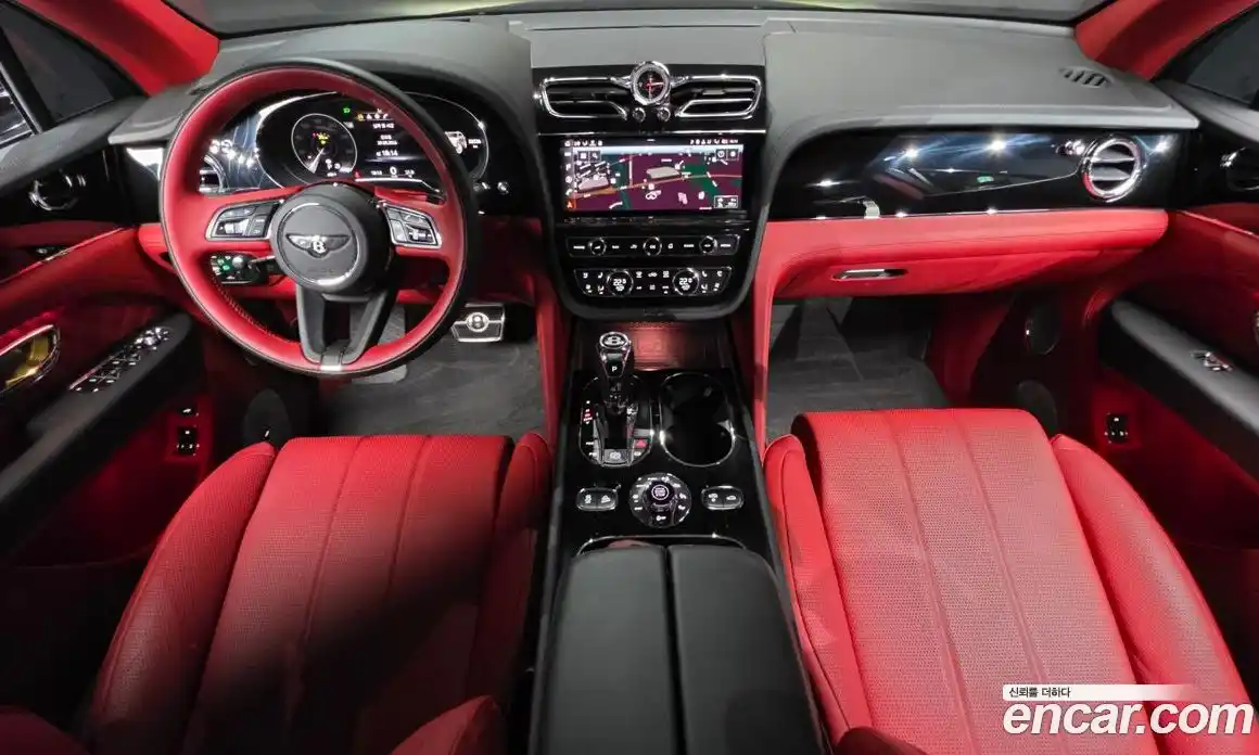Bentley Bentayga 2022 4.0 автомат (гидро), фото 7 Bentley Bentayga 2022 4.0 автомат (гидро), фото 7