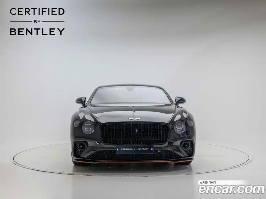 Bentley Continental 2024 4.0 автомат (гидро), фото 2