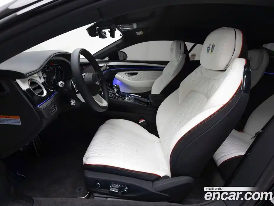 Bentley Continental 2024 4.0 автомат (гидро), фото 10