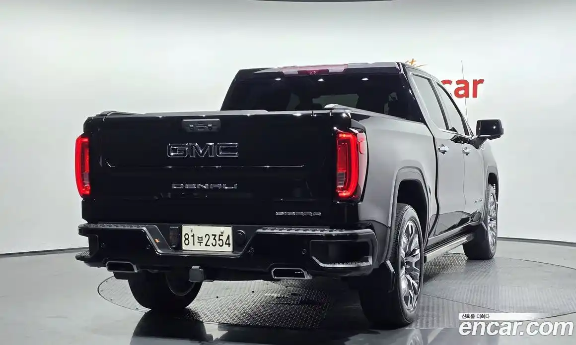 GMC Sierra 2023 6.2 автомат (гидро), фото 2