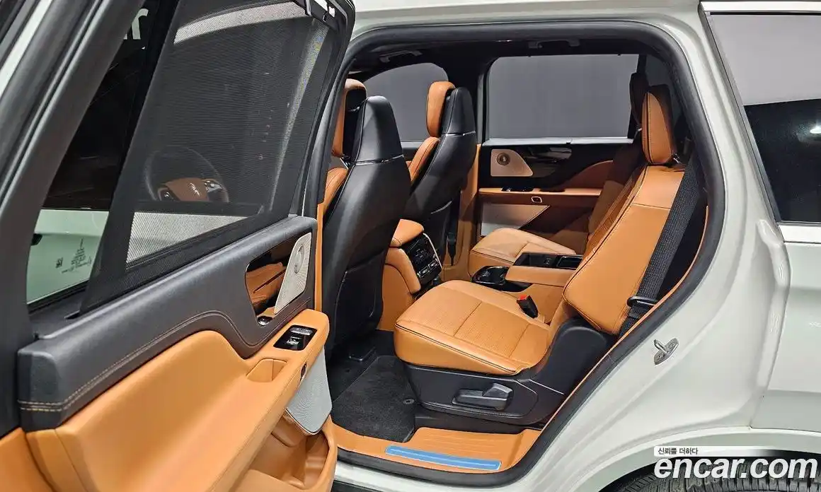 Lincoln Aviator 2024 3.0 автомат (гидро), фото 12 Lincoln Aviator 2024 3.0 автомат (гидро), фото 12