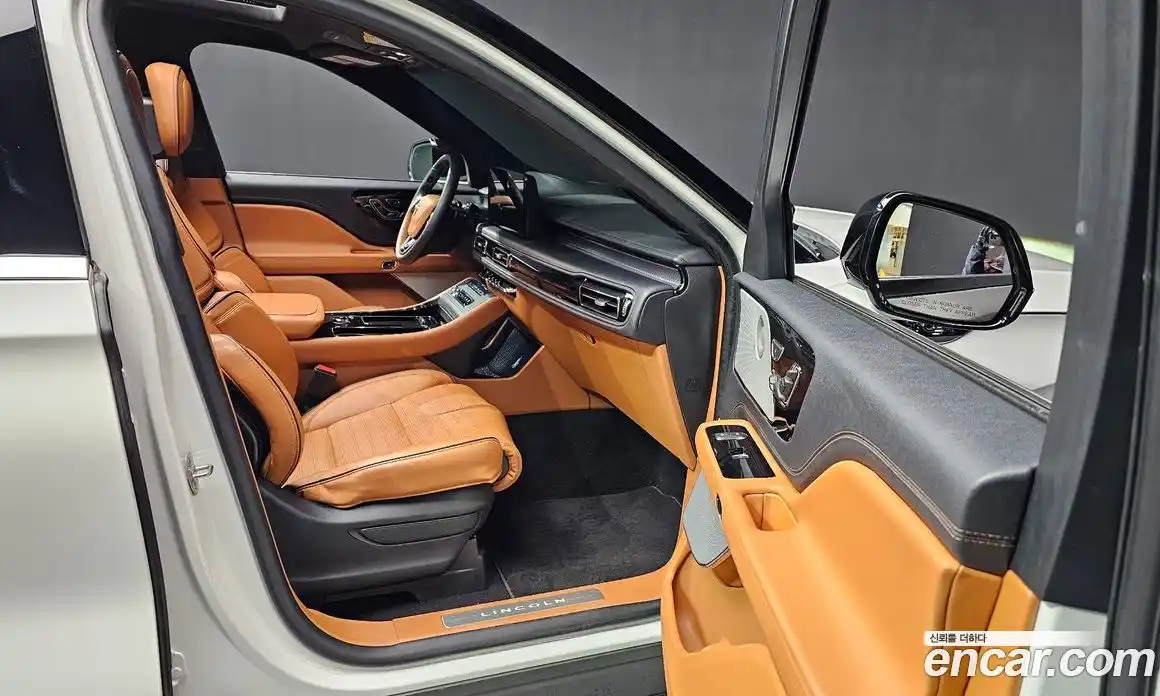 Lincoln Aviator 2024 3.0 автомат (гидро), фото 10 Lincoln Aviator 2024 3.0 автомат (гидро), фото 10