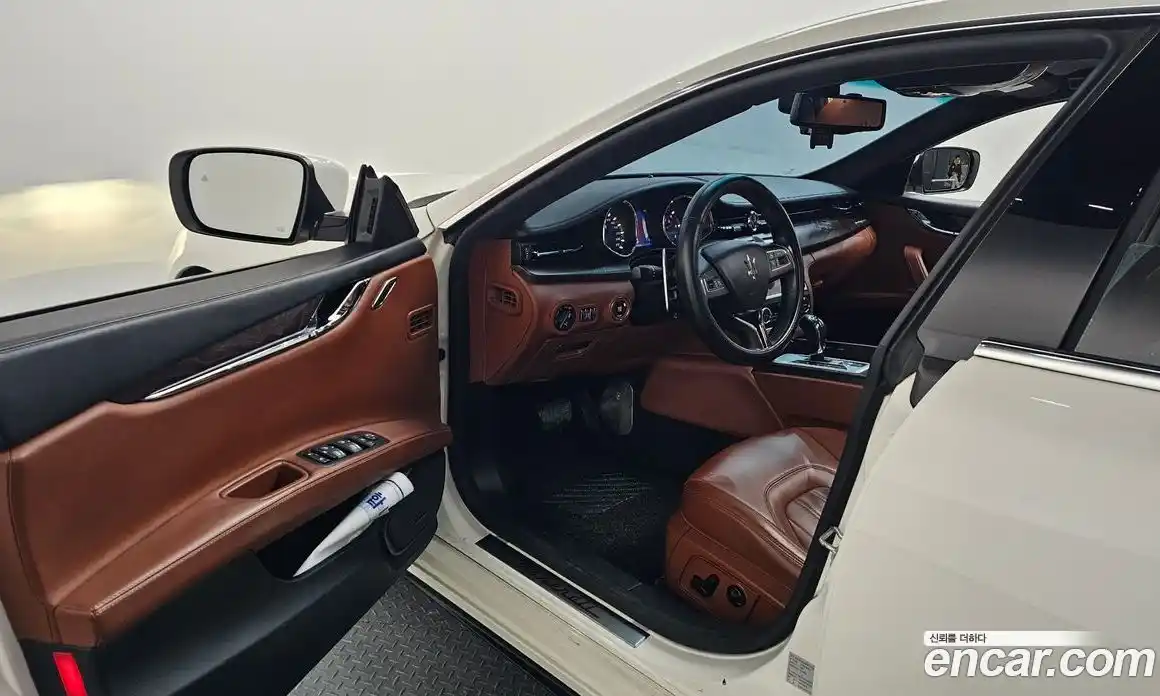 Maserati Quattroporte 2015 3.0 автомат (гидро), фото 10 Maserati Quattroporte 2015 3.0 автомат (гидро), фото 10