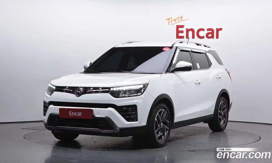 SsangYong TIBOLI 2021 1.5 автомат (гидро), фото 1