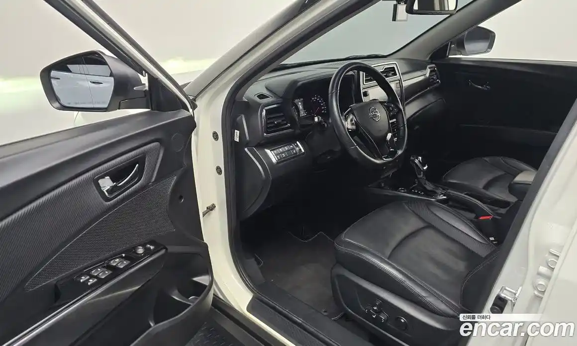 SsangYong TIBOLI 2021 1.5 автомат (гидро), фото 19