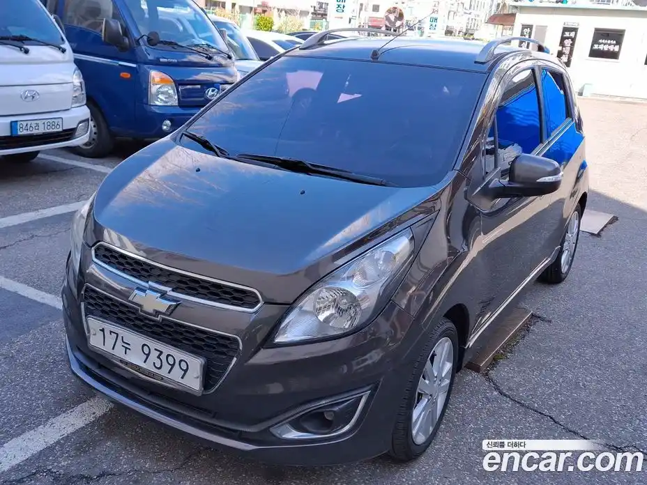 Chevrolet Spark 2014 1.0 автомат (гидро), фото 1