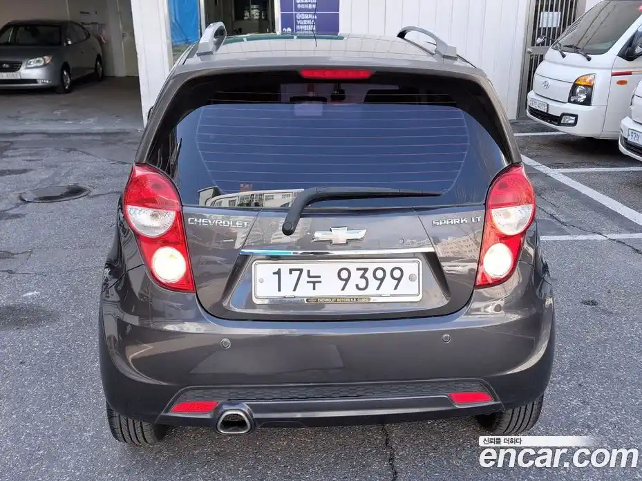 Chevrolet Spark 2014 1.0 автомат (гидро), фото 2