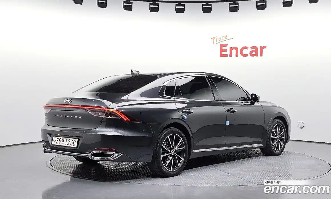 Hyundai Grandeur 2021 2.5 автомат (гидро), фото 2