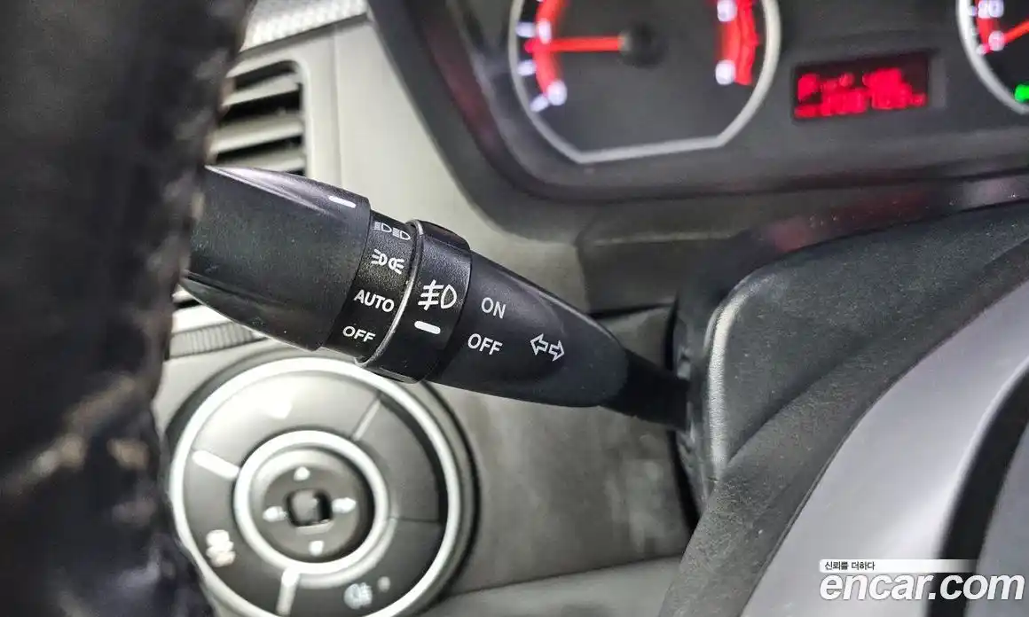 SsangYong Korando 2015 2.0 автомат (гидро), фото 14