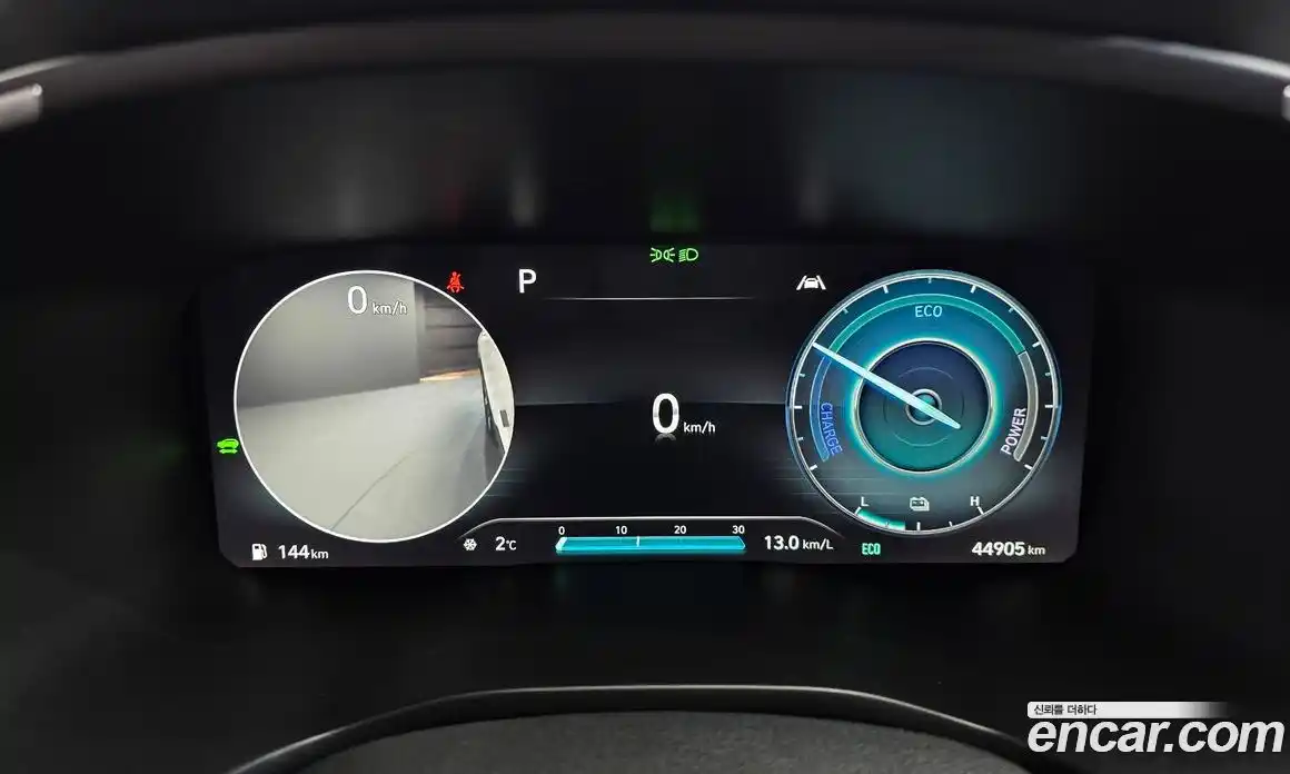 Hyundai Santa Fe 2021 1.6 автомат (гидро), фото 8