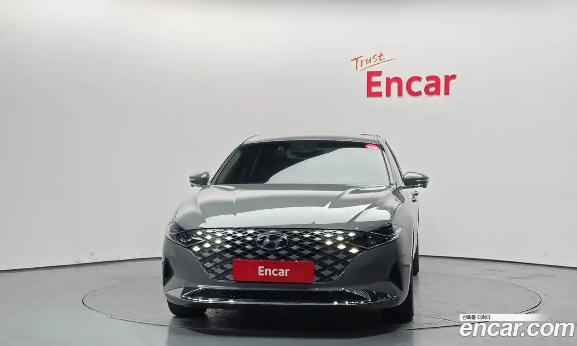 Hyundai Grandeur 2020 2.5 автомат (гидро), фото 3