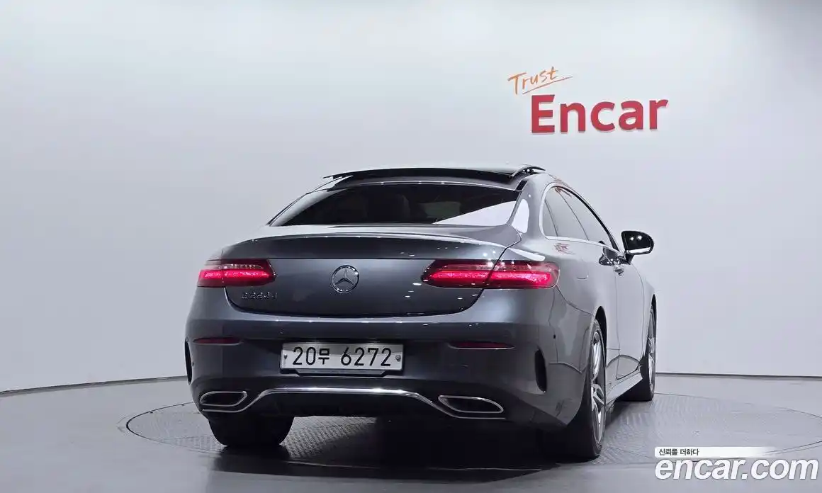 Mercedes-Benz E-Class 2018 1.9 автомат (гидро), фото 4