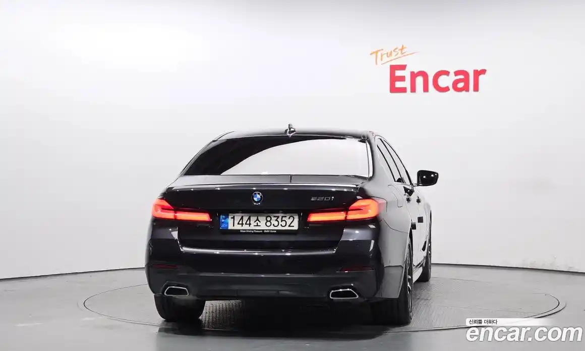 BMW 5 серия 2021 2.0 автомат (гидро), фото 4