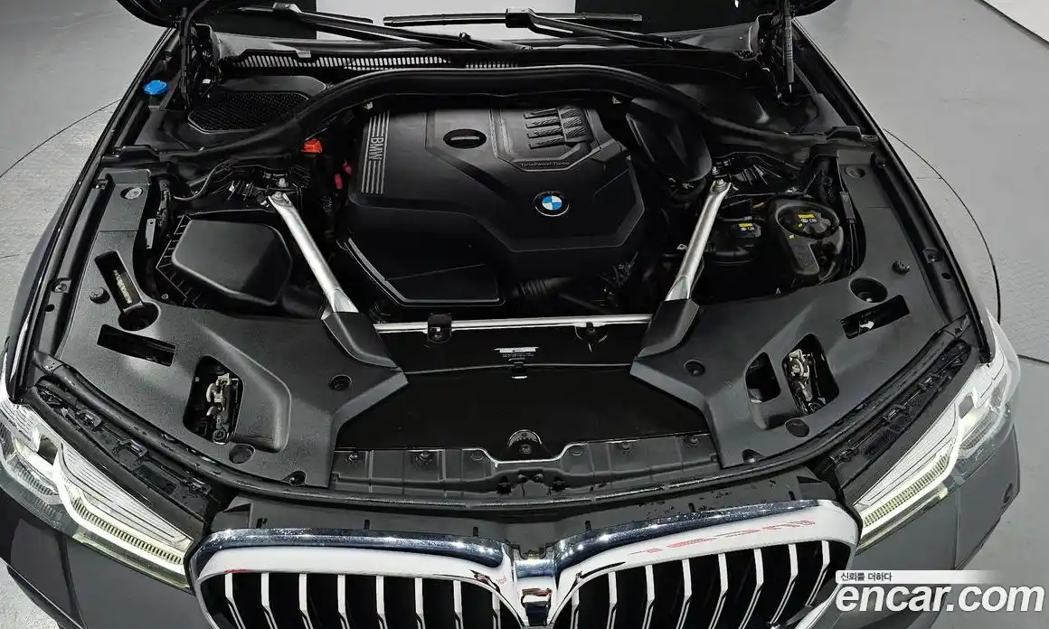 BMW 5 серия 2021 2.0 автомат (гидро), фото 6