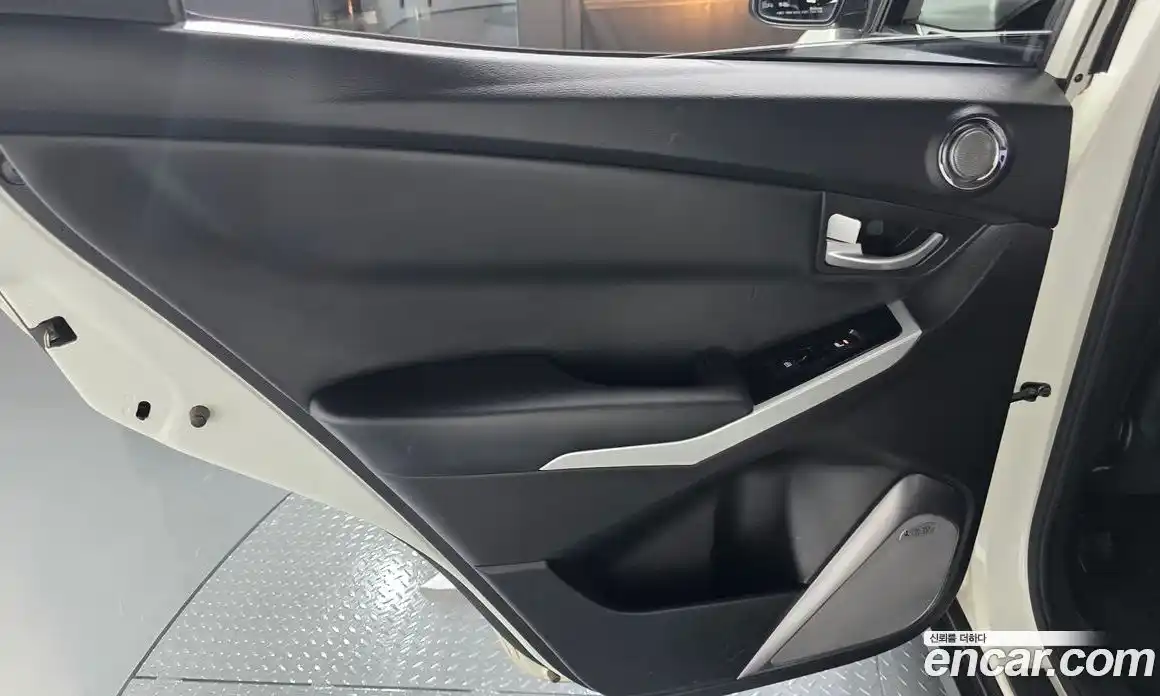 SsangYong Korando 2016 2.2 автомат (гидро), фото 14