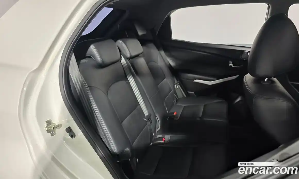 SsangYong Korando 2016 2.2 автомат (гидро), фото 15