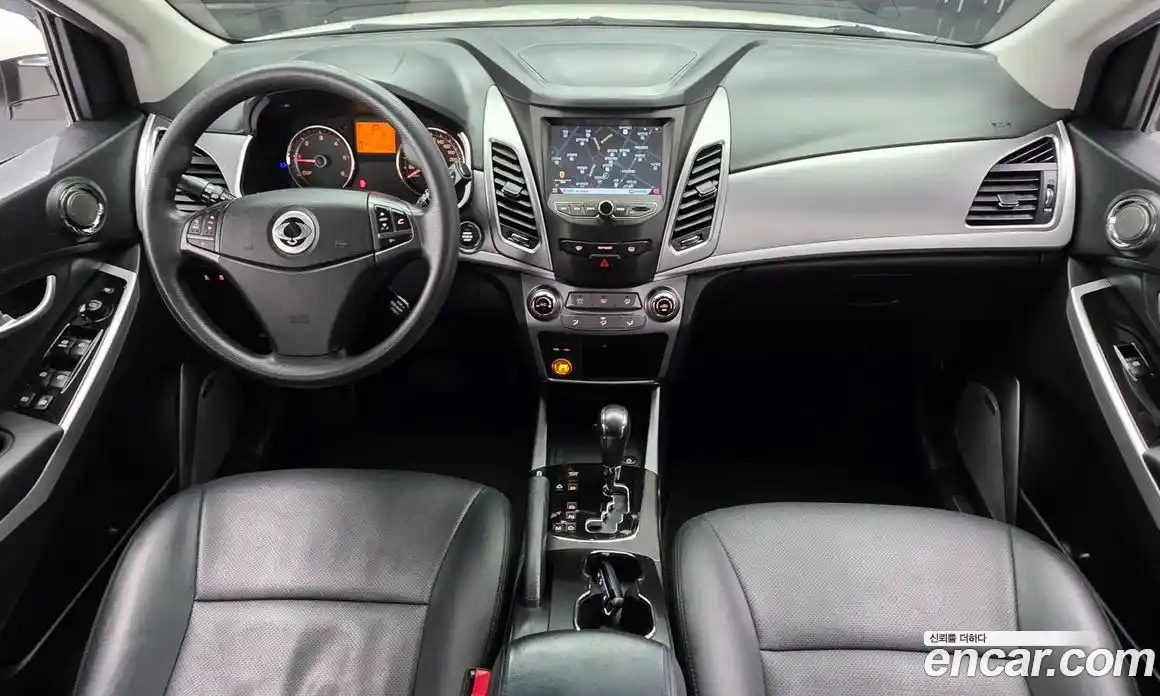 SsangYong Korando 2016 2.2 автомат (гидро), фото 9