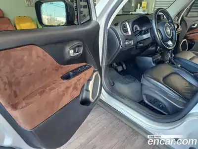 Jeep Renegade 2015 2.0 автомат (гидро), миниатюра 11
