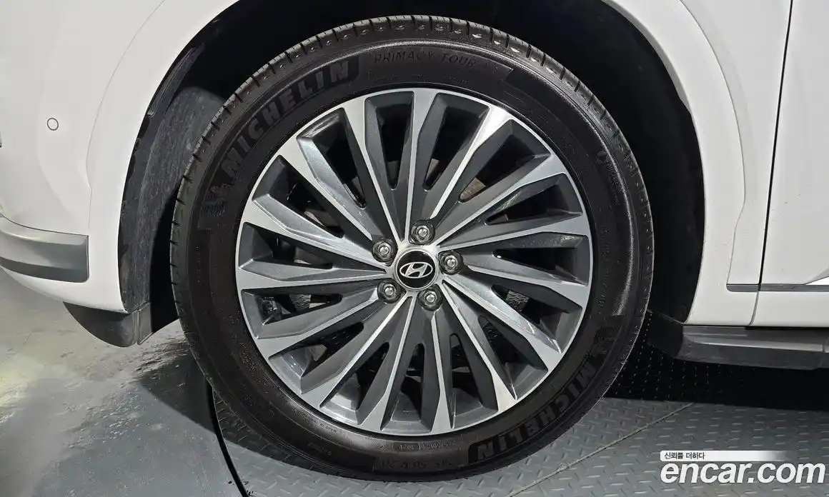 Hyundai Palisade 2023 3.8 автомат (гидро), фото 5