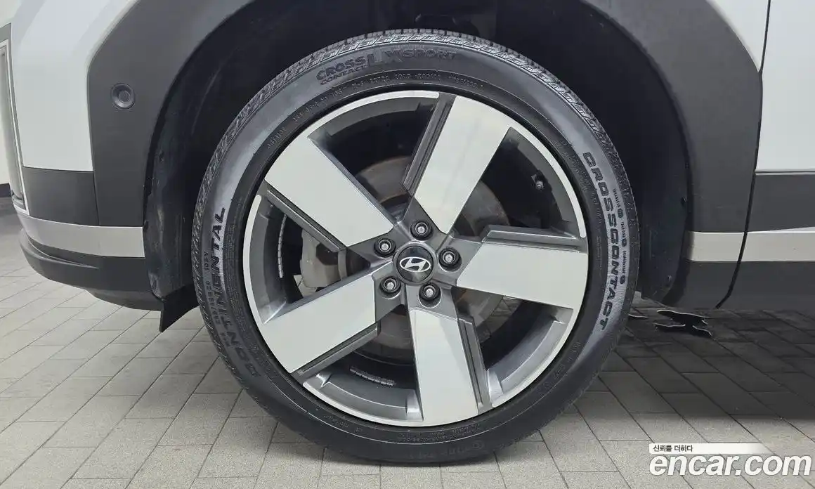Hyundai Santa Fe 2024 2.5 автомат (гидро), фото 5