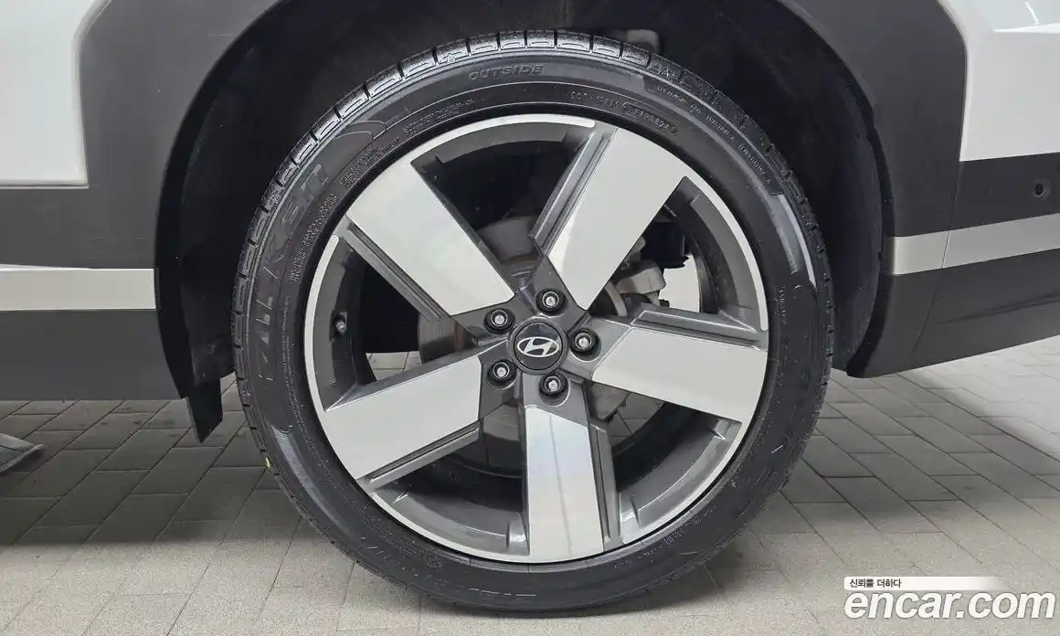 Hyundai Santa Fe 2024 2.5 автомат (гидро), фото 7