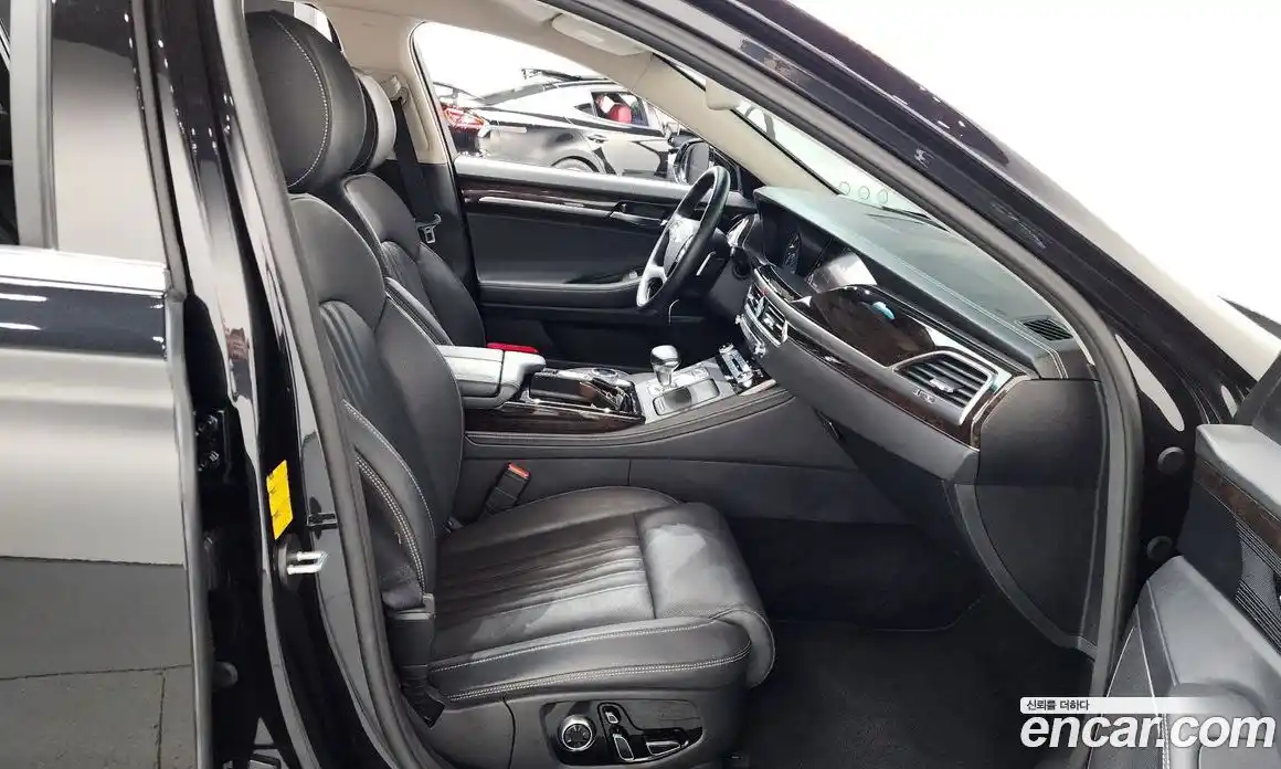 Genesis G90 2019 3.8 автомат (гидро), фото 16