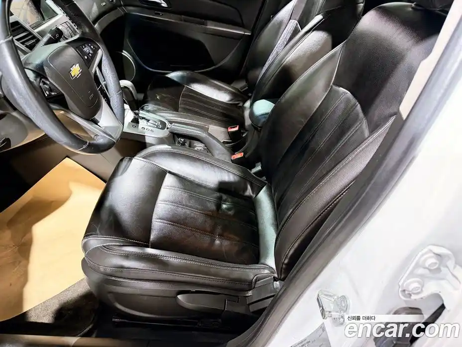 Chevrolet Cruze 2012 1.8 автомат (гидро), фото 18