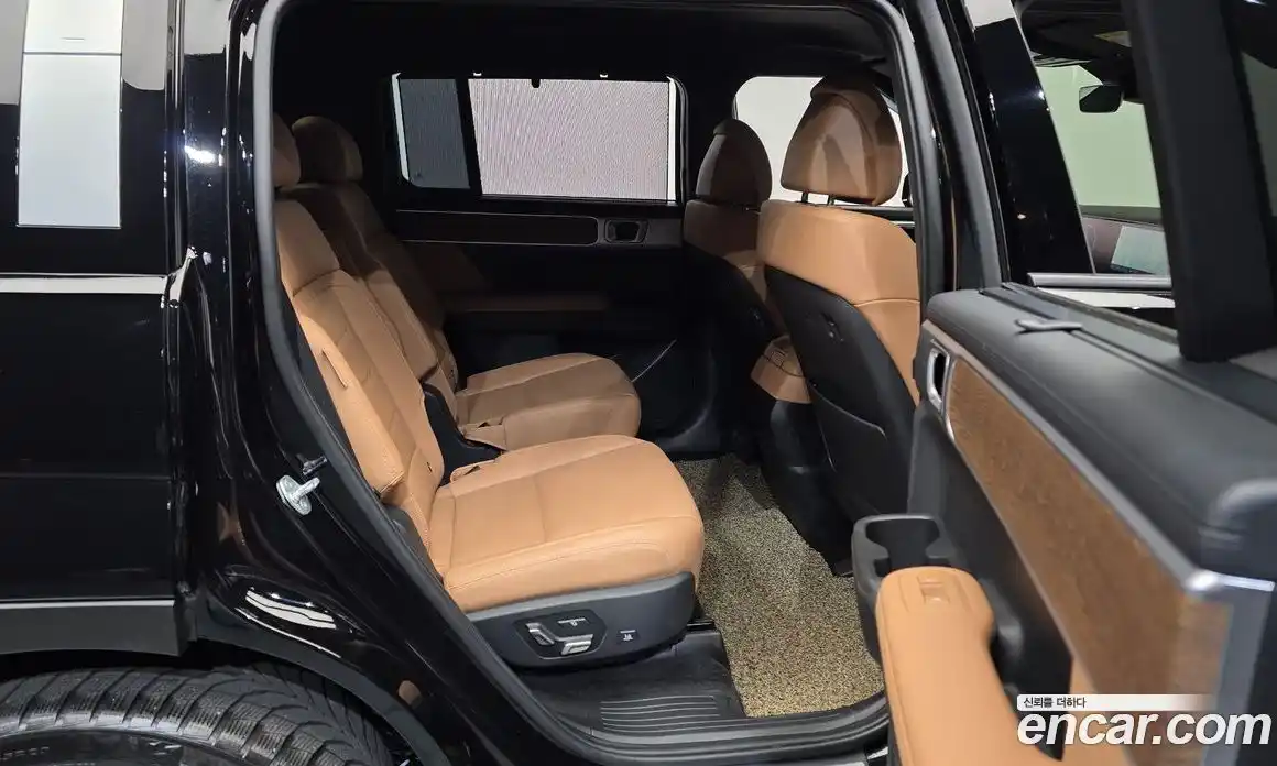 Hyundai Santa Fe 2024 2.5 автомат (гидро), фото 18