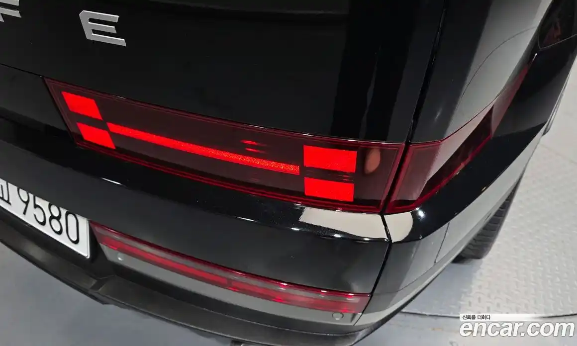 Hyundai Santa Fe 2024 2.5 автомат (гидро), фото 9
