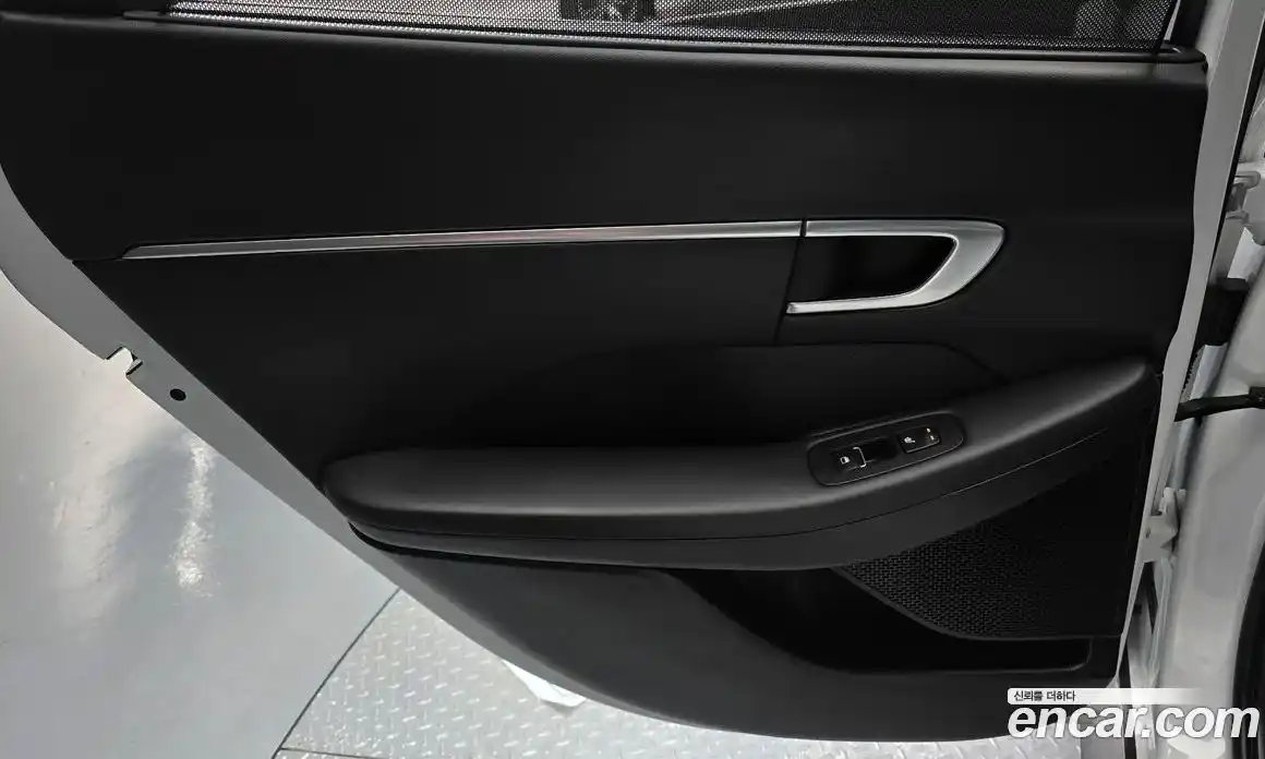 Hyundai Sonata 2021 2.0 автомат (гидро), фото 15