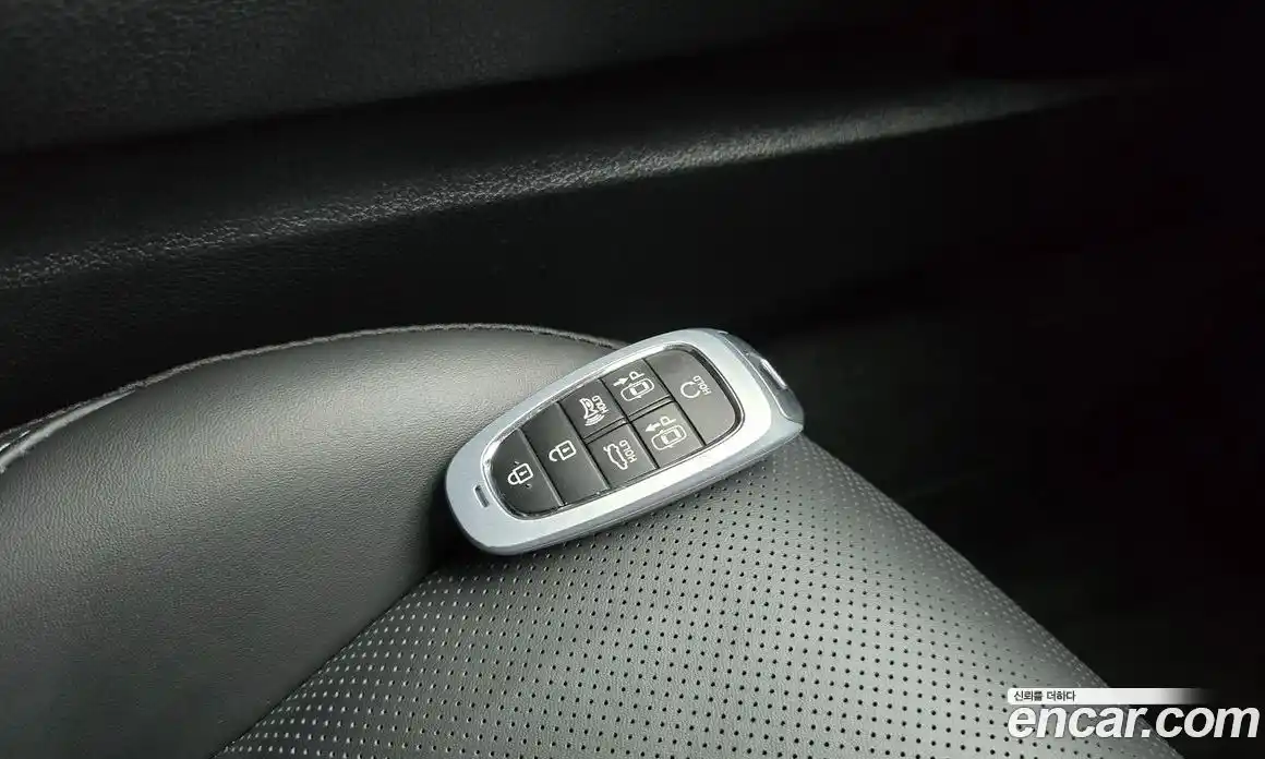 Hyundai Sonata 2021 2.0 автомат (гидро), фото 23