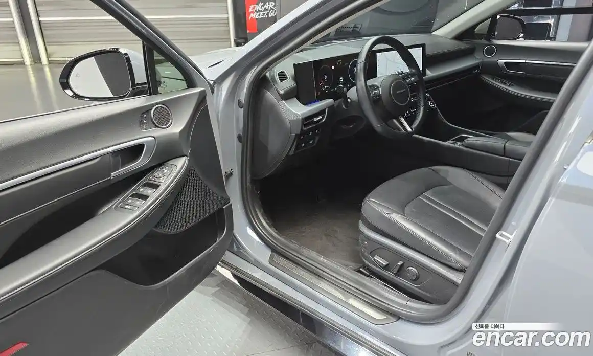 Hyundai Sonata 2024 2.0 автомат (гидро), фото 13