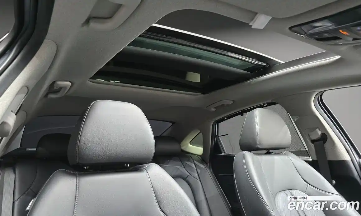 Hyundai Sonata 2024 2.0 автомат (гидро), фото 25