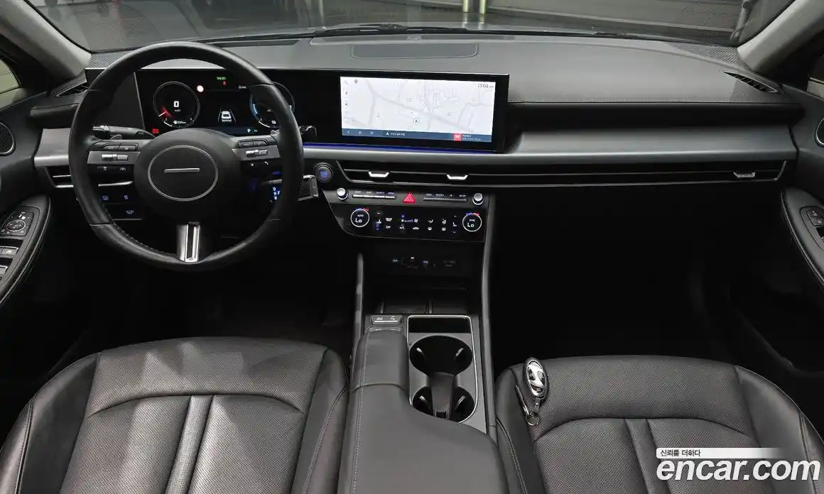 Hyundai Sonata 2024 2.0 автомат (гидро), фото 10