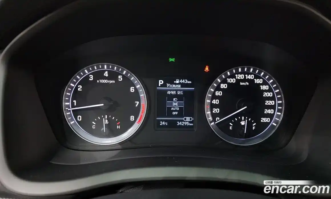Hyundai Sonata 2019 2.0 автомат (гидро), фото 8