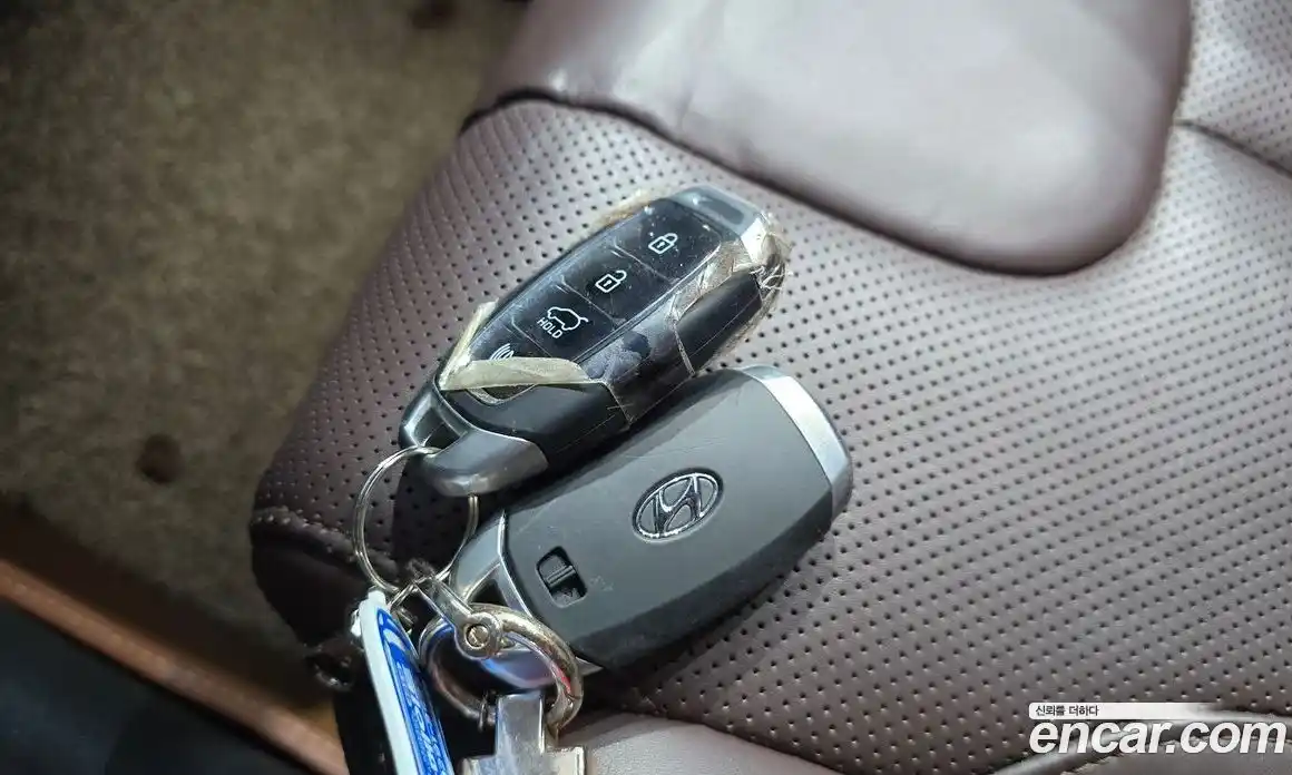 Hyundai Santa Fe 2018 2.0 автомат (гидро), фото 23