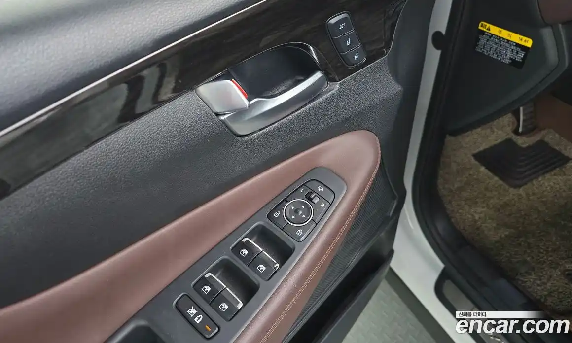 Hyundai Santa Fe 2018 2.0 автомат (гидро), фото 33