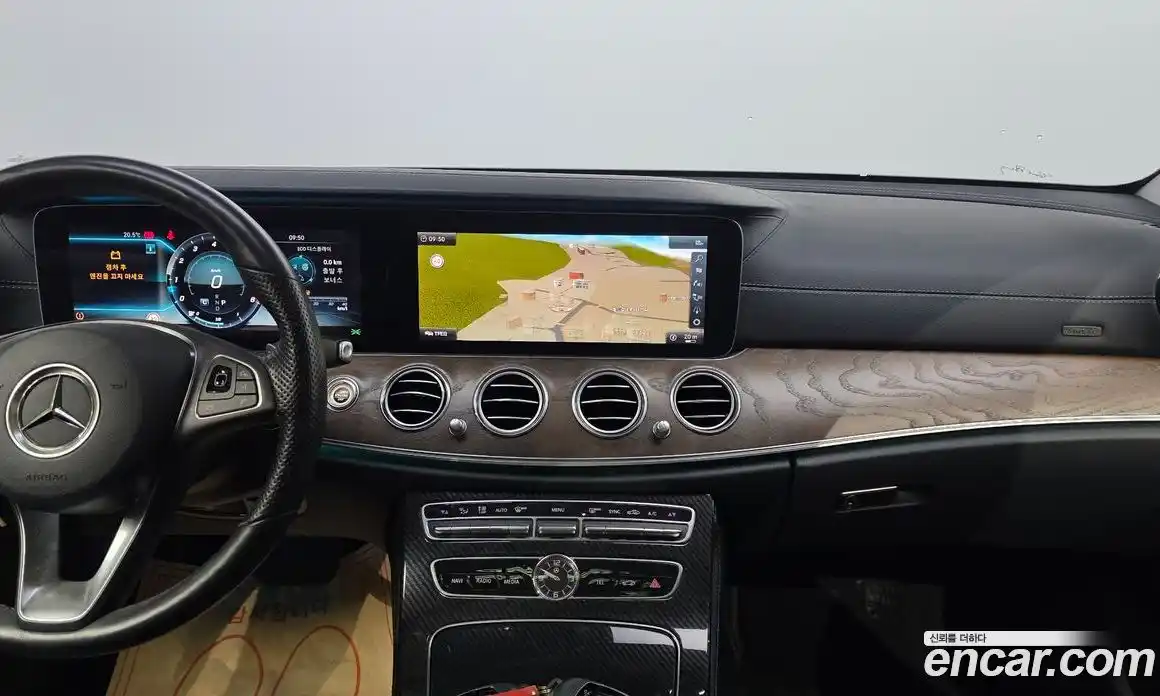Mercedes-Benz E-Class 2018 2.0 автомат (гидро), фото 19