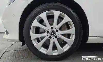 Mercedes-Benz E-Class 2018 2.0 автомат (гидро), миниатюра 5