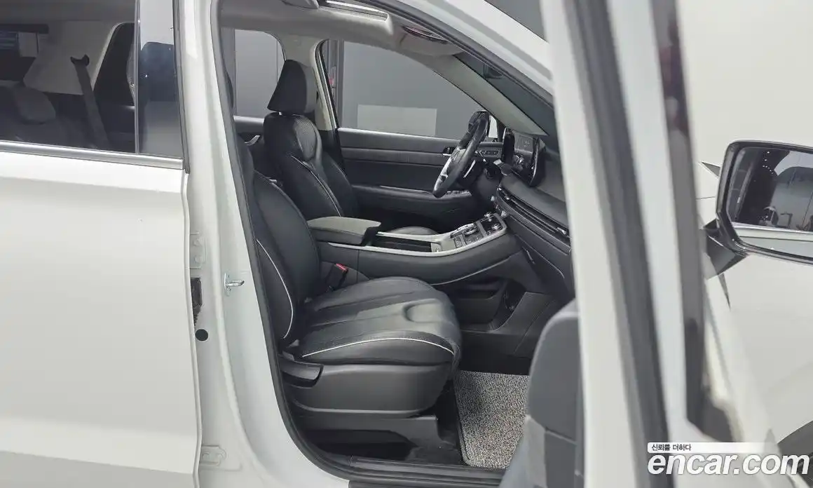 Hyundai Palisade 2023 2.2 автомат (гидро), фото 17