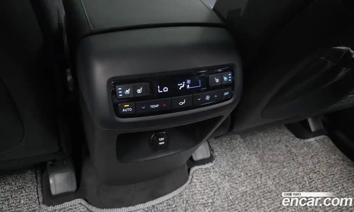 Hyundai Palisade 2023 2.2 автомат (гидро), фото 24