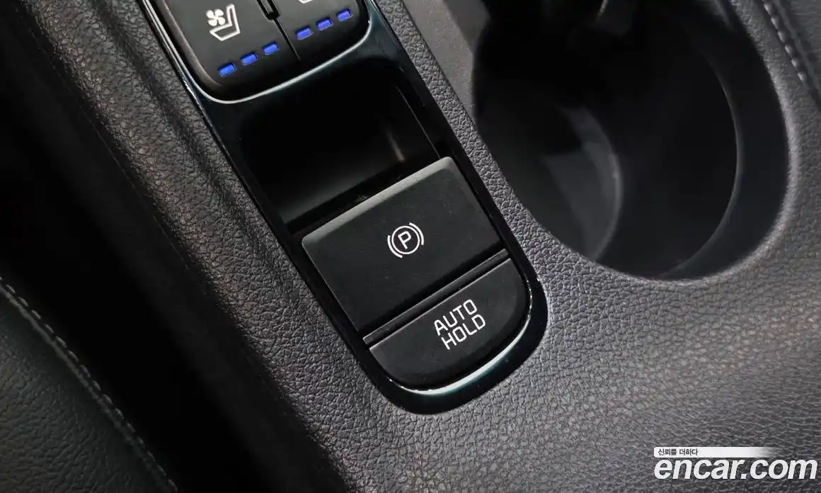 Kia Niro 2021 1.6 автомат (гидро), фото 32