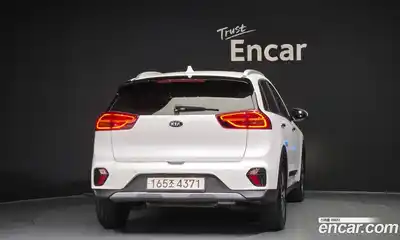 Kia Niro 2021 1.6 автомат (гидро), миниатюра 4