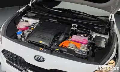 Kia Niro 2021 1.6 автомат (гидро), миниатюра 6